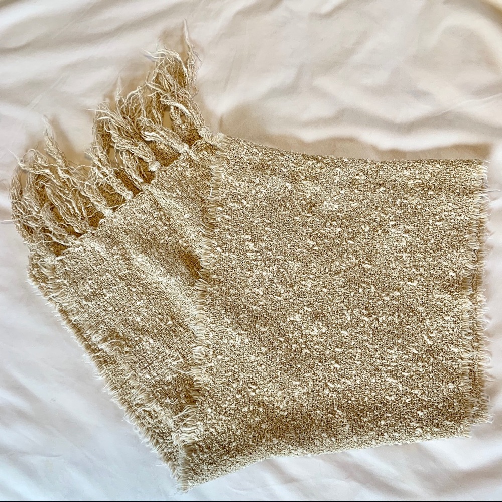 Kerry Traditions | Handmade Linen Scarf